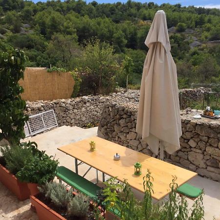 Villa Duboka, Otok Vis Komiža Exteriör bild